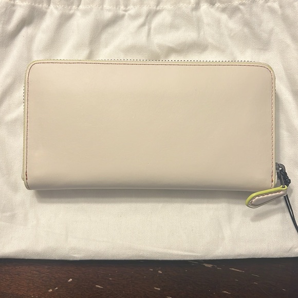 Coach Accordion Zip Wallet With Rocket - Picture 2 of 6